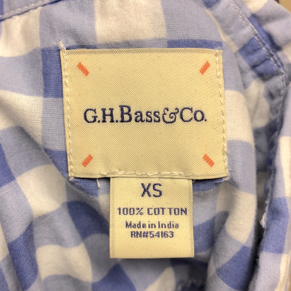 G.H.Bass&Co Women’s Gingham Sleeveless Button Up - Picture 3 of 3